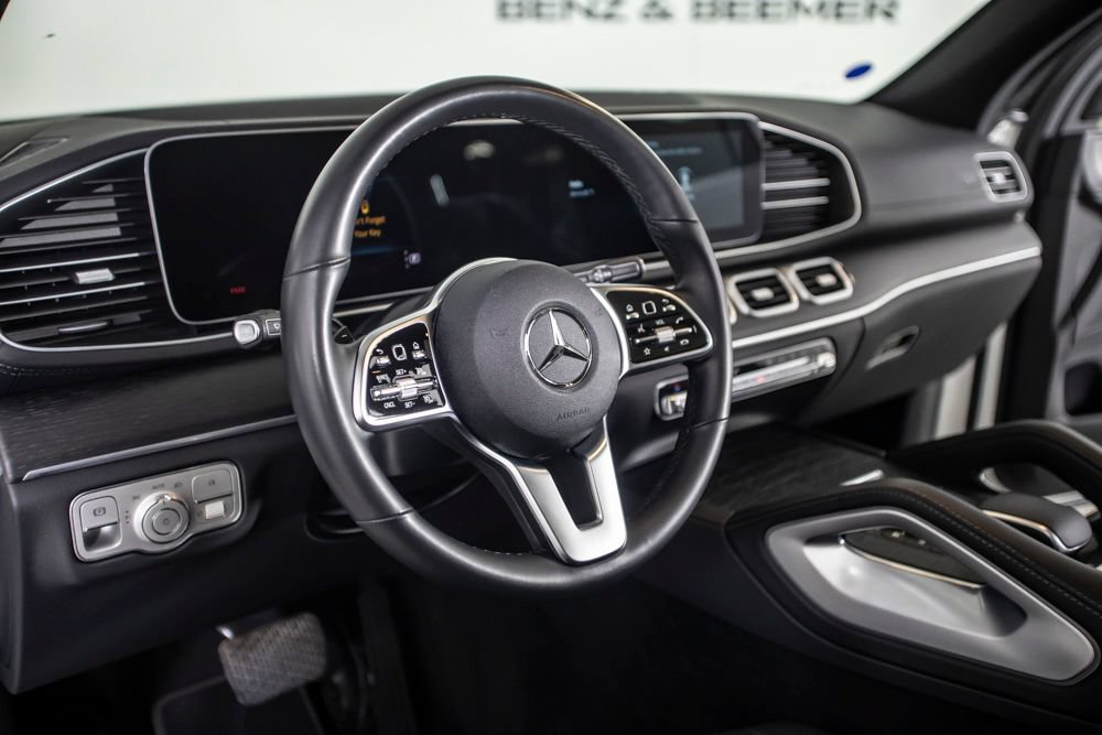 Used 2022 Mercedes-Benz GLS 450 4MATIC image 25
