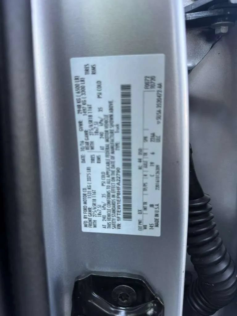 Used 2017 Ford F150 XLT w/ Equipment Group 302A Luxury AWD/4WD image 28