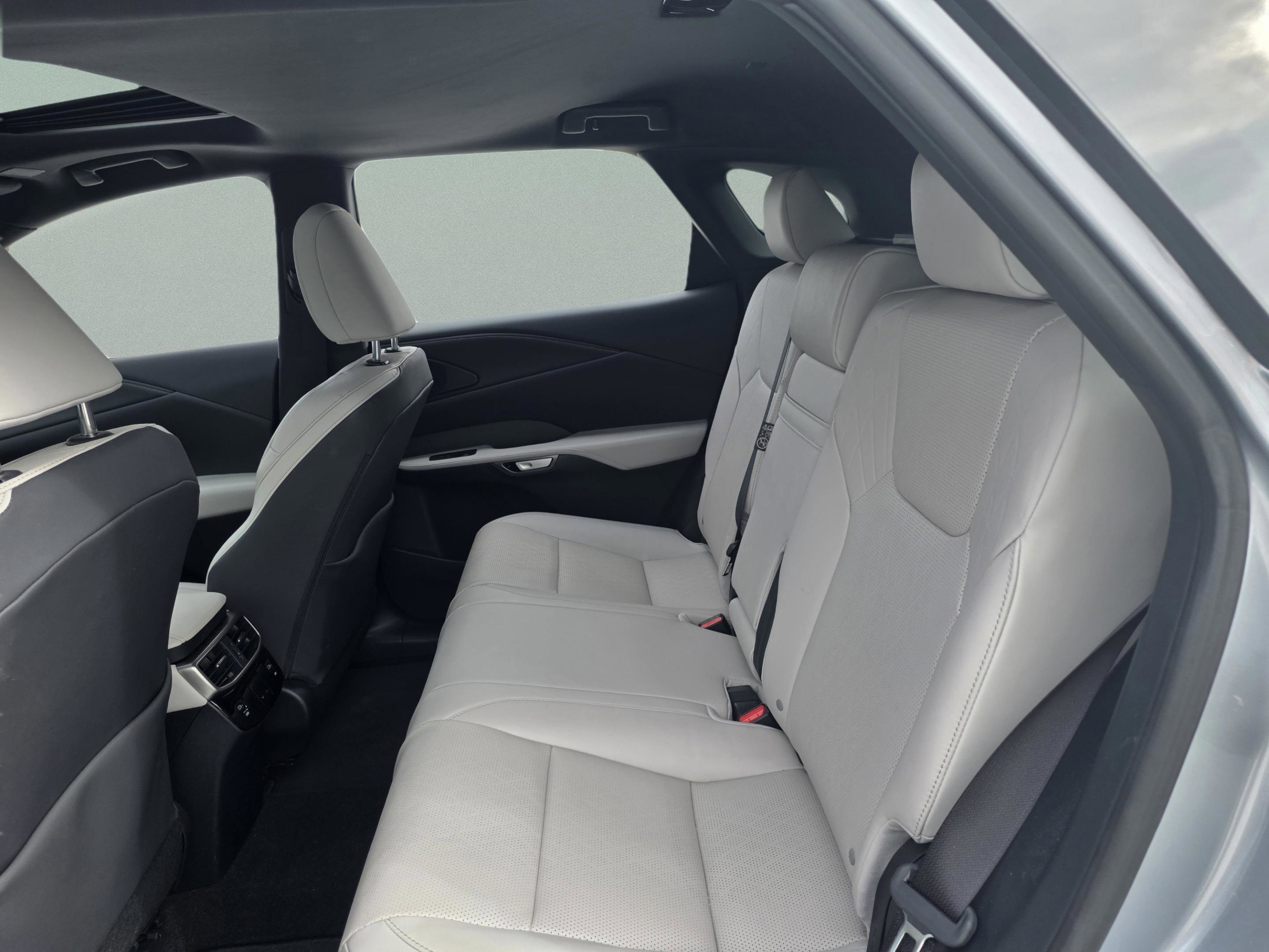 Certified 2023 Lexus RX 350 Premium Plus w/ Cold Area Package FWD image 19