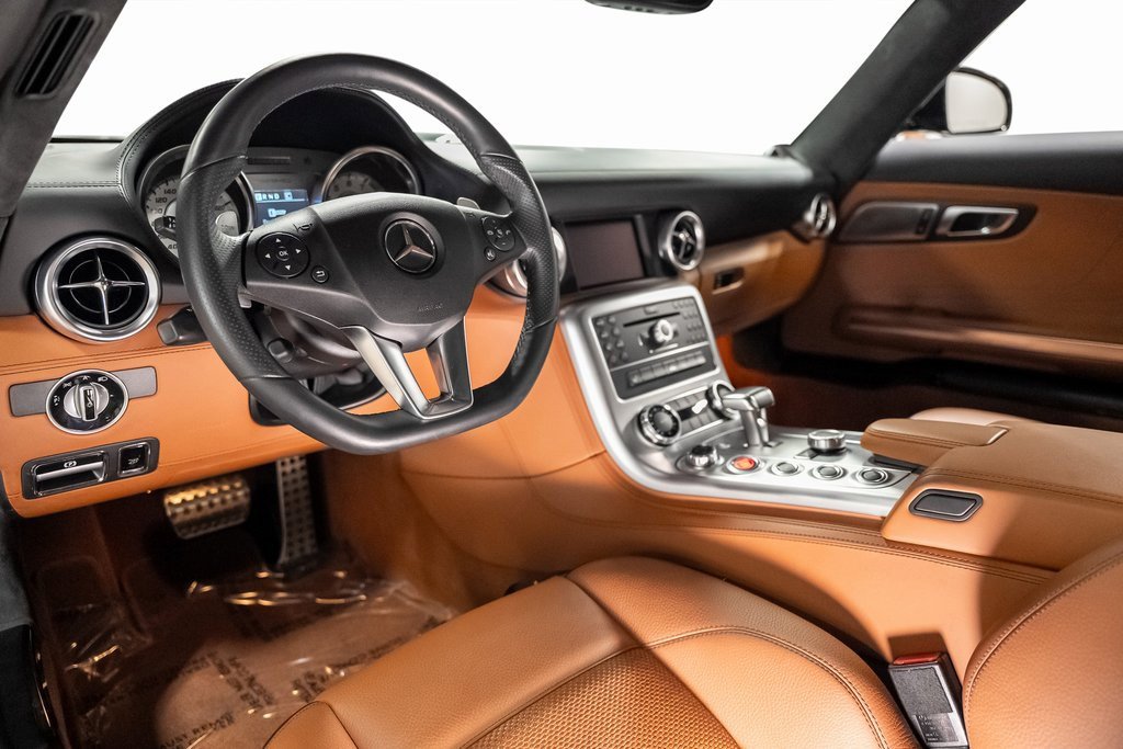 Used 2011 Mercedes-Benz SLS AMG SLS AMG image 39
