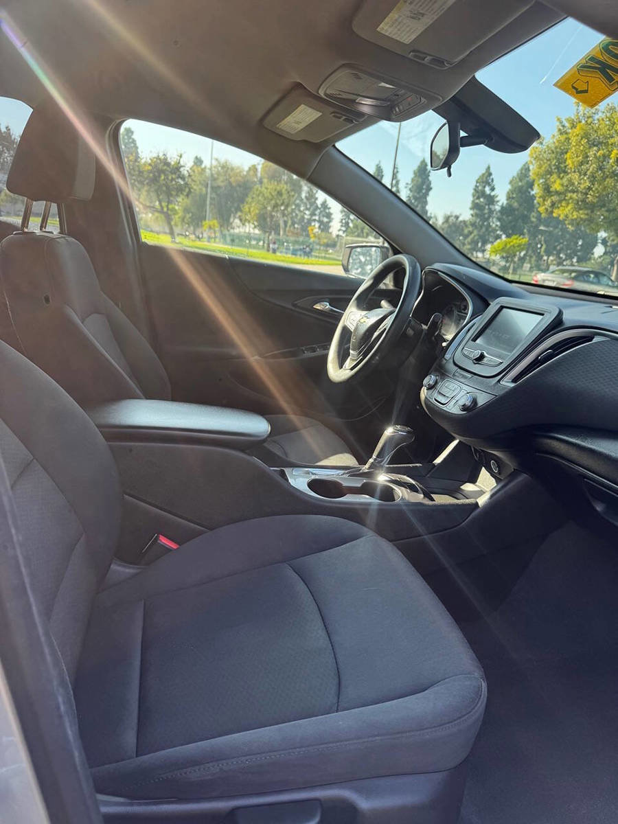 Used 2016 Chevrolet Malibu LS image 15