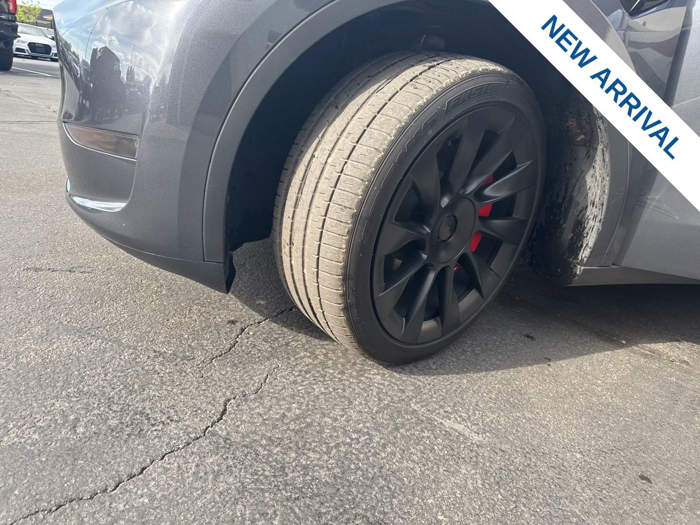 Used 2023 Tesla Model Y Long Range image 25