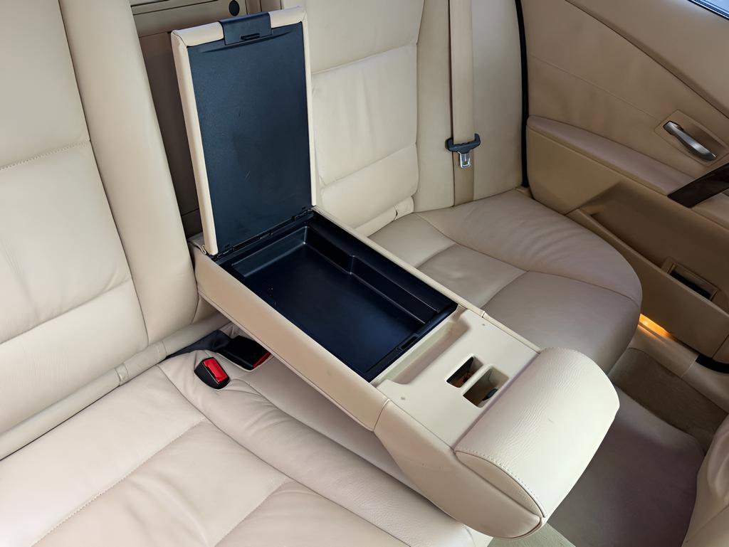 Used 2005 BMW 545i Sedan image 32