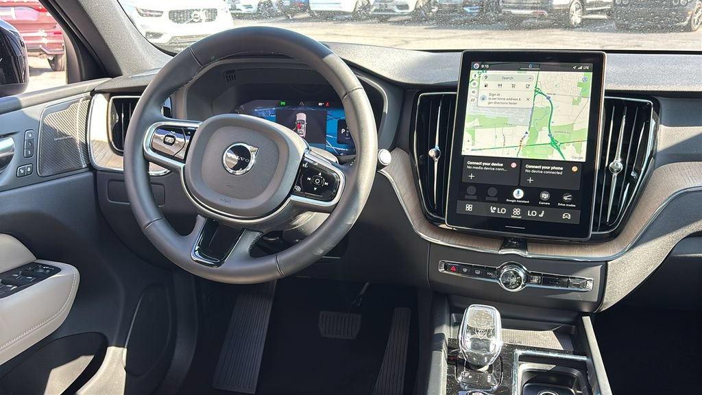 New 2026 Volvo XC60 B5 Plus w/ Protection Package Premier AWD/4WD image 7