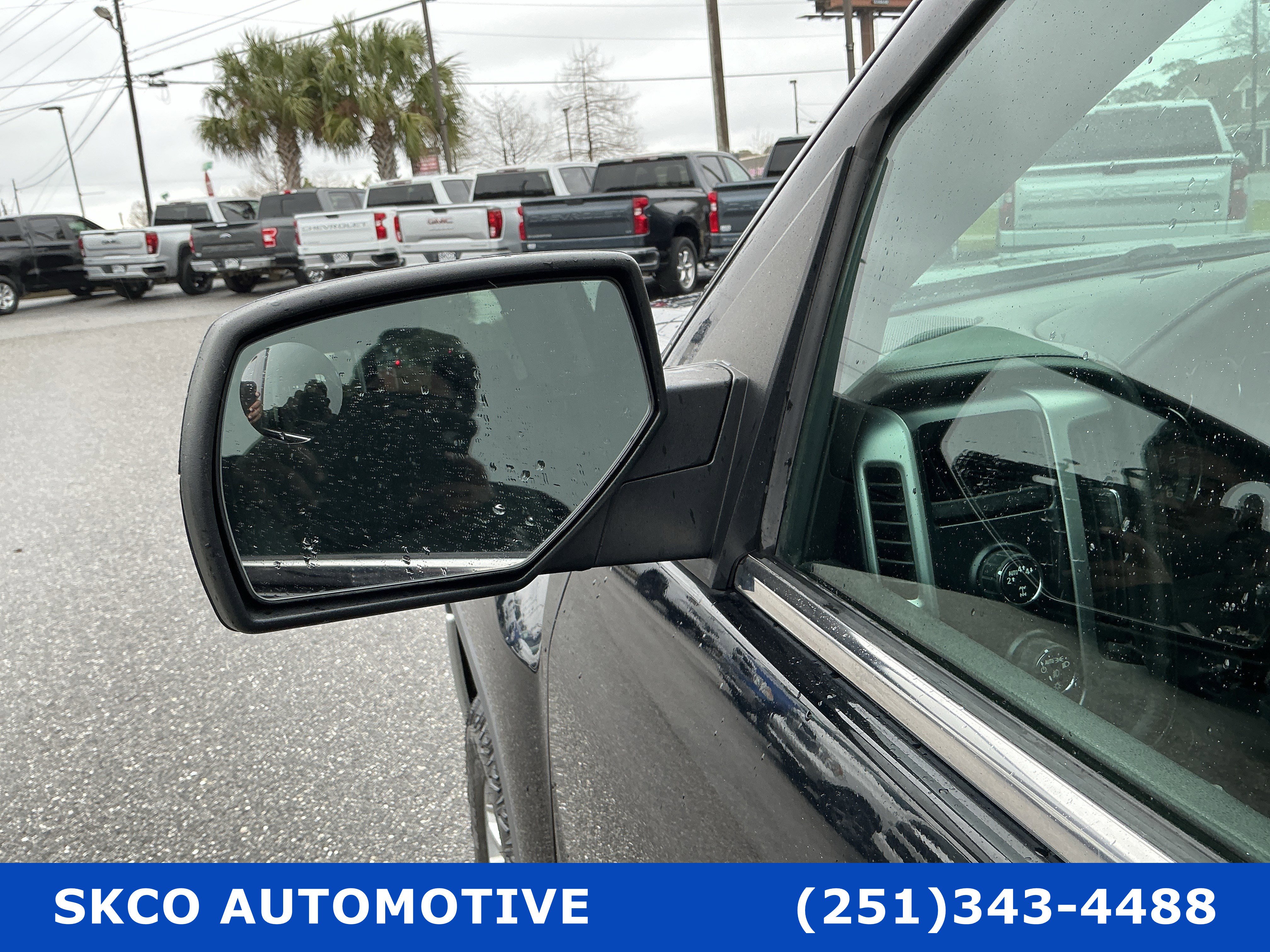 Used 2017 GMC Sierra 1500 SLE w/ SLE Value Package image 10