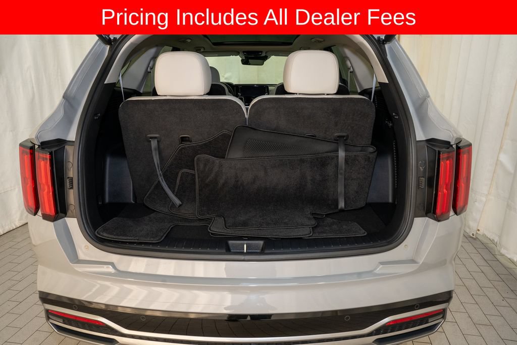 Certified 2023 Kia Sorento SX AWD/4WD image 5