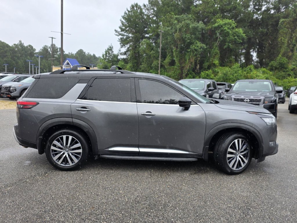Used 2022 Nissan Pathfinder Platinum w/ Cargo Package FWD image 36