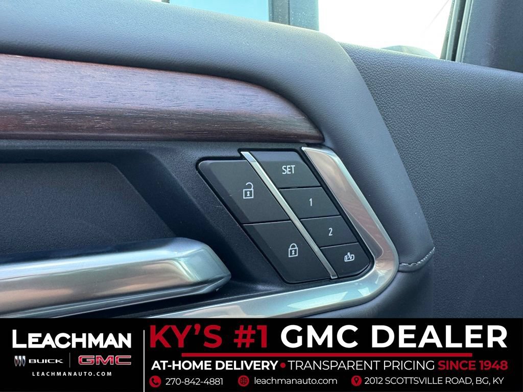 New 2026 GMC Sierra 2500 Denali Ultimate w/ LPO, Black Badging Package AWD/4WD image 11