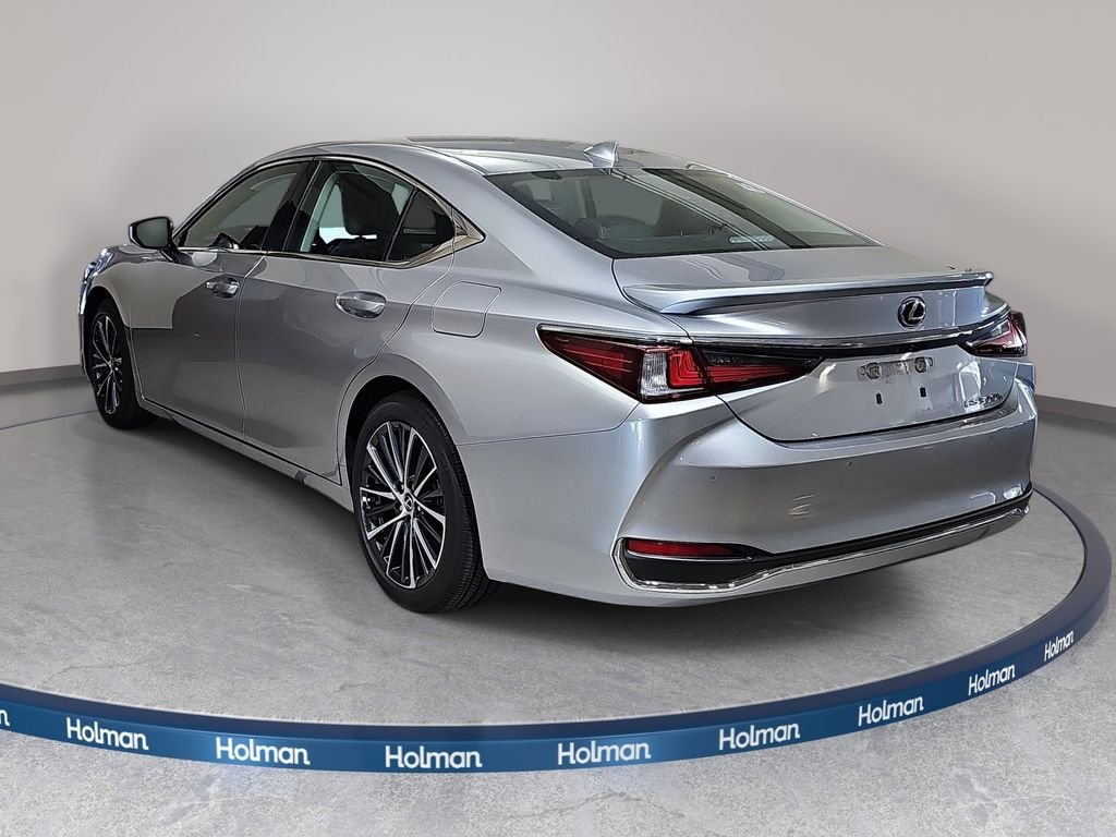 Used 2025 Lexus ES 300h w/ Premium Package FWD image 8