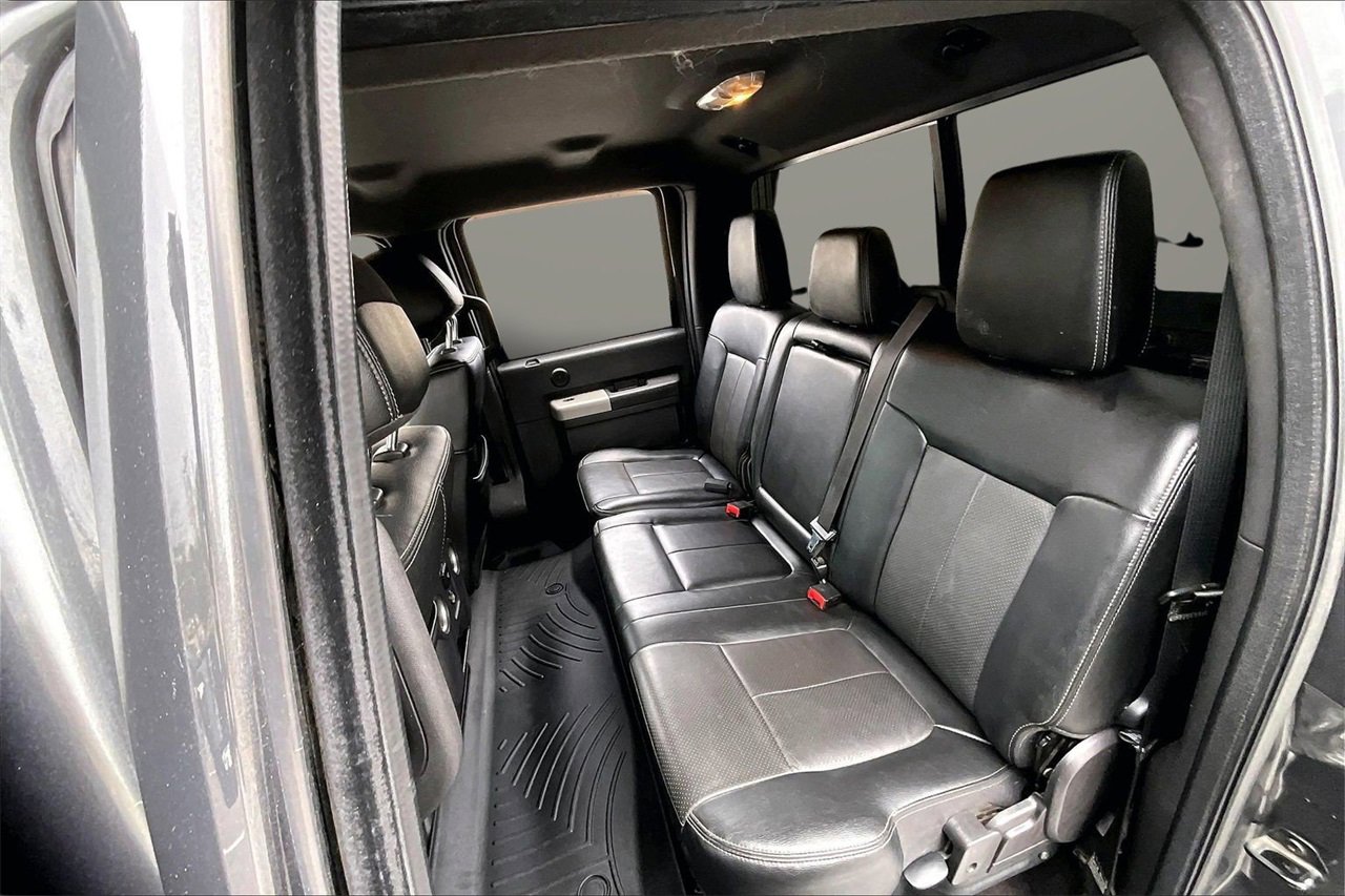 Used 2015 Ford F250 Lariat w/ Chrome Package image 20