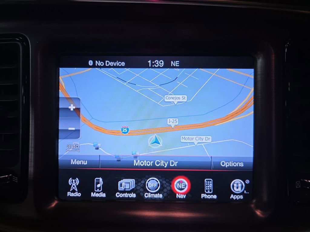 Used 2015 Dodge Challenger R/T Scat Pack w/ Scat Pack Stripe Group image 19