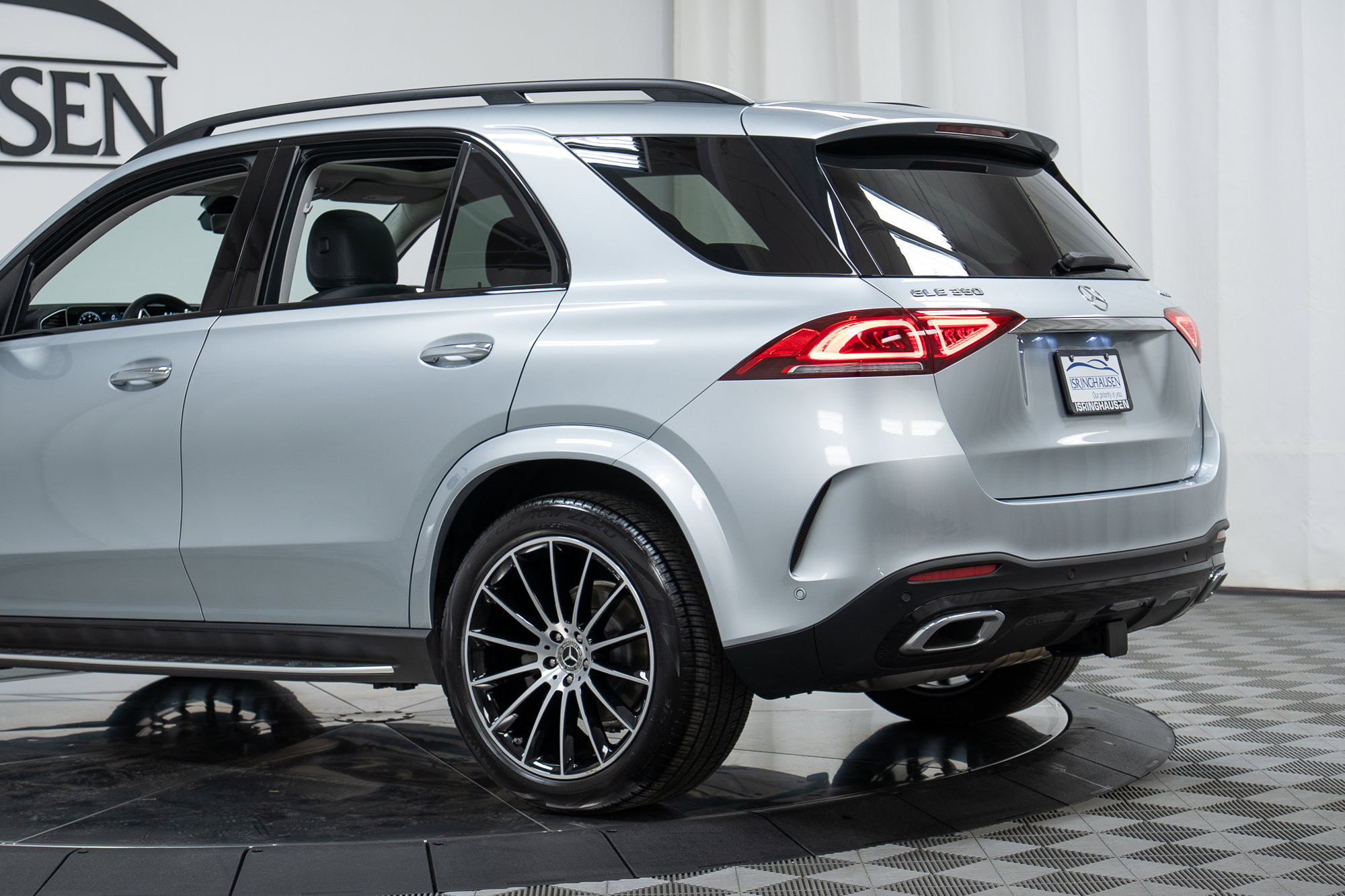 Used 2023 Mercedes-Benz GLE 350 4MATIC image 29
