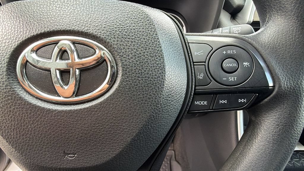 Certified 2024 Toyota RAV4 XLE w/ Convenience Package FWD image 20
