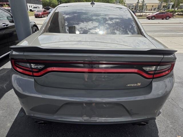 Used 2017 Dodge Charger R/T Scat Pack w/ Beats Audio Group RWD image 13