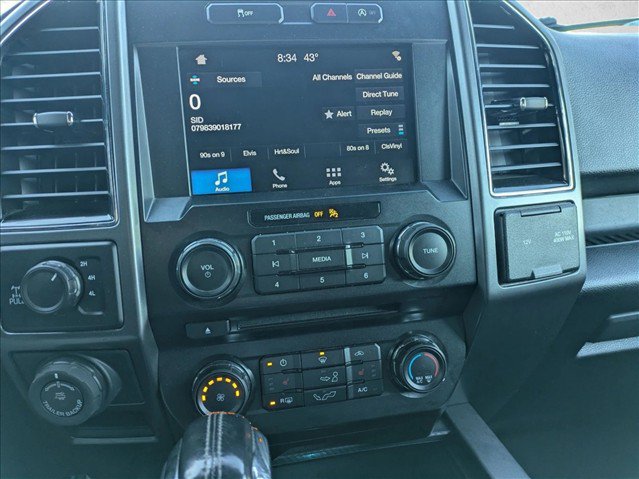 Used 2018 Ford F150 XLT w/ Equipment Group 302A Luxury AWD/4WD image 12