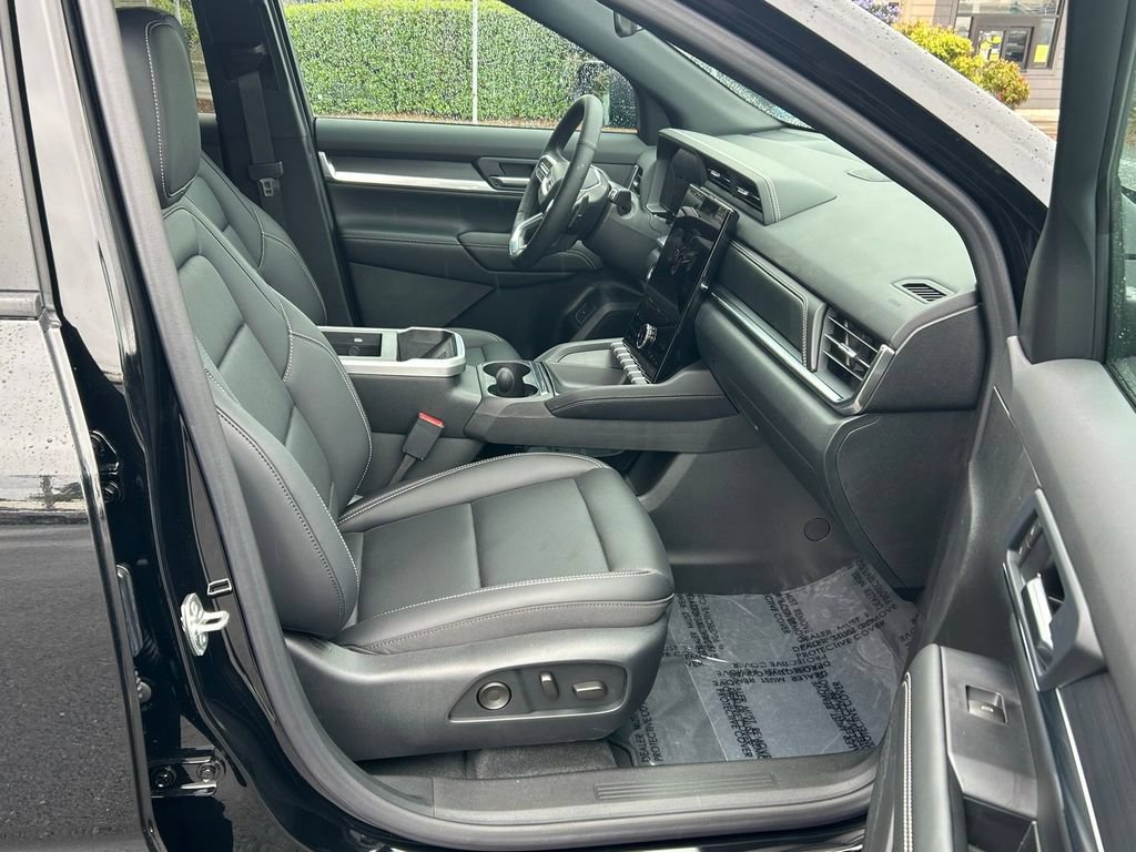New 2026 GMC Terrain Elevation w/ Elevation Premium Package AWD/4WD image 29