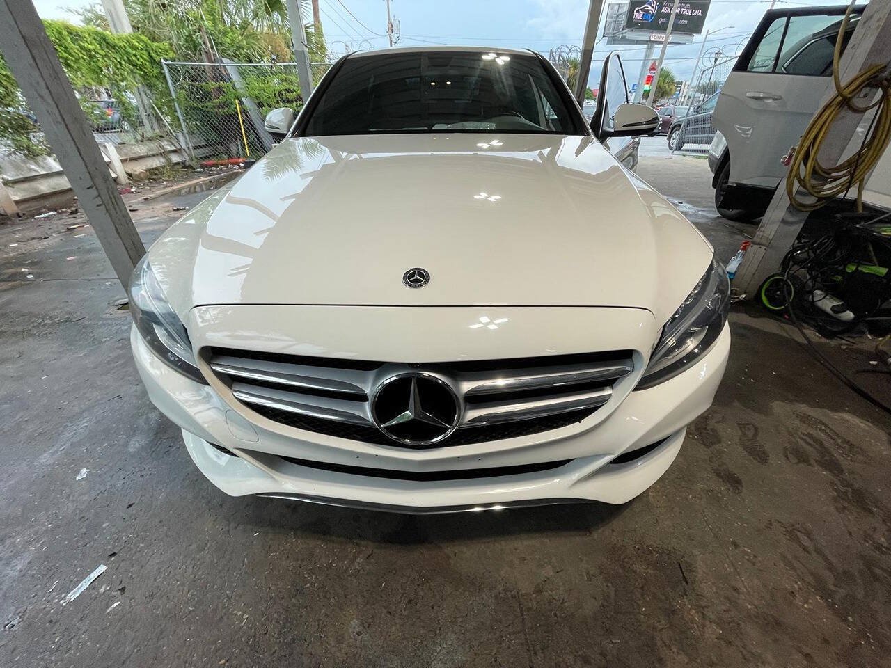 Used 2018 Mercedes-Benz C 300 4MATIC Sedan w/ Premium Package image 1