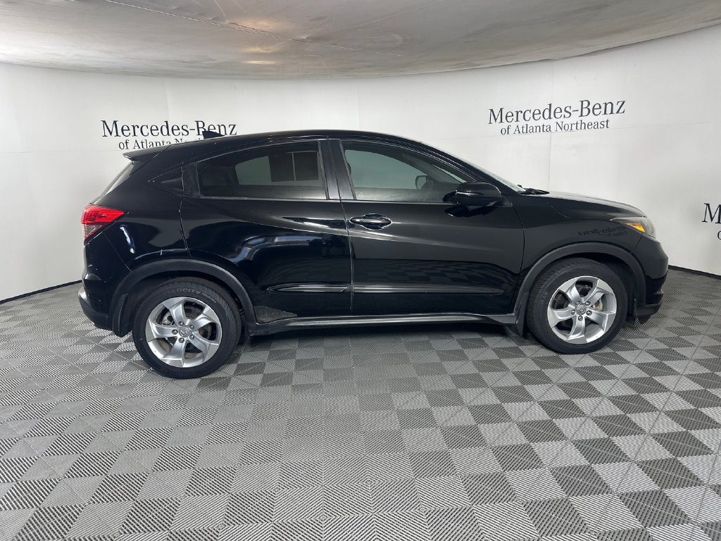 Used 2016 Honda HR-V EX image 8