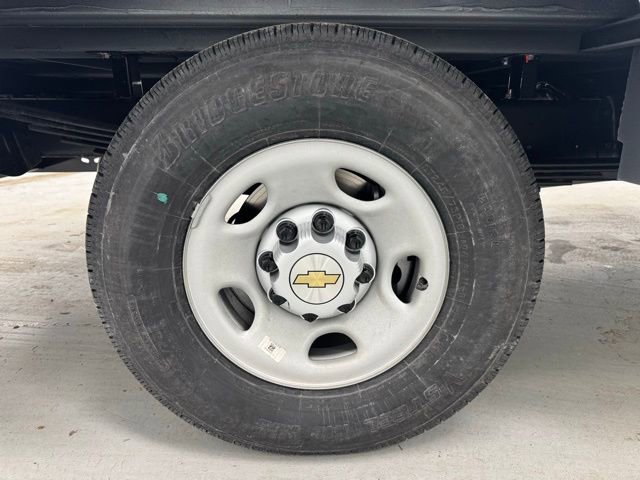 New 2025 Chevrolet Express 3500 w/ Power Convenience Package RWD image 37