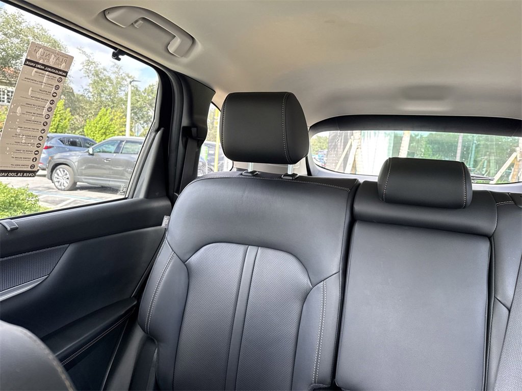 Certified 2025 MAZDA CX-70 3.3 Turbo w/ Preferred Package image 18