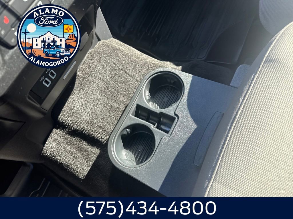 Used 2017 Ford F150 XLT w/ Equipment Group 302A Luxury image 9