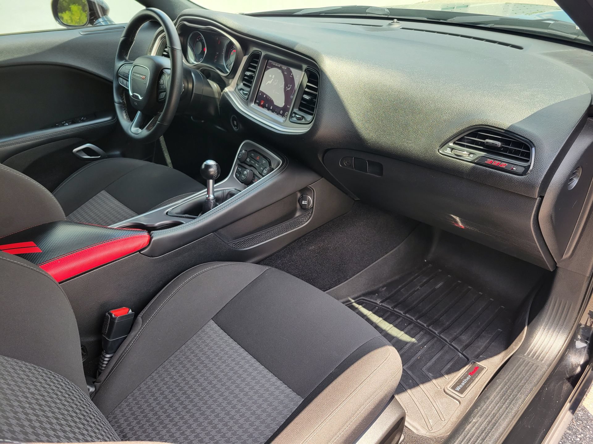 Used 2022 Dodge Challenger R/T Scat Pack RWD image 33