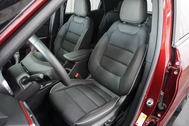Used 2023 Chevrolet TrailBlazer RS FWD image 9