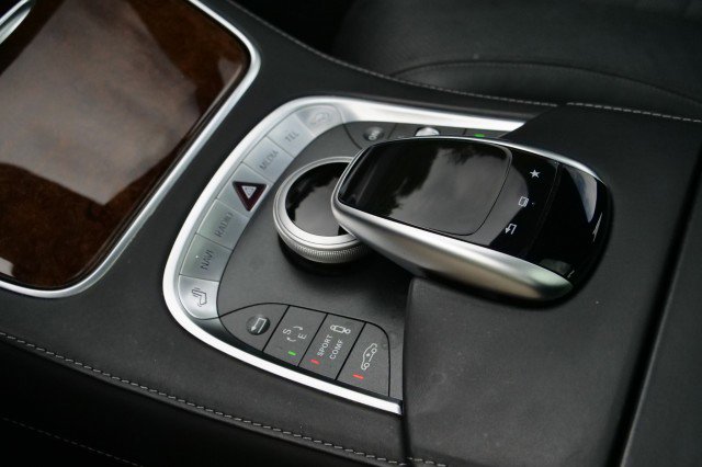 Used 2015 Mercedes-Benz S 550 4MATIC Sedan image 17