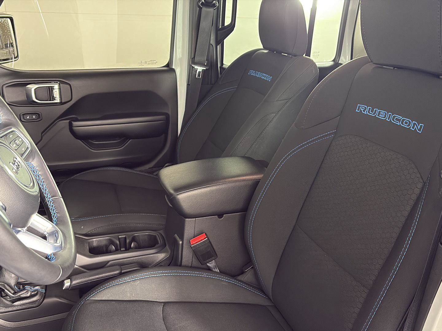 Used 2021 Jeep Wrangler Unlimited Rubicon 4xe w/ Cold Weather Group image 27