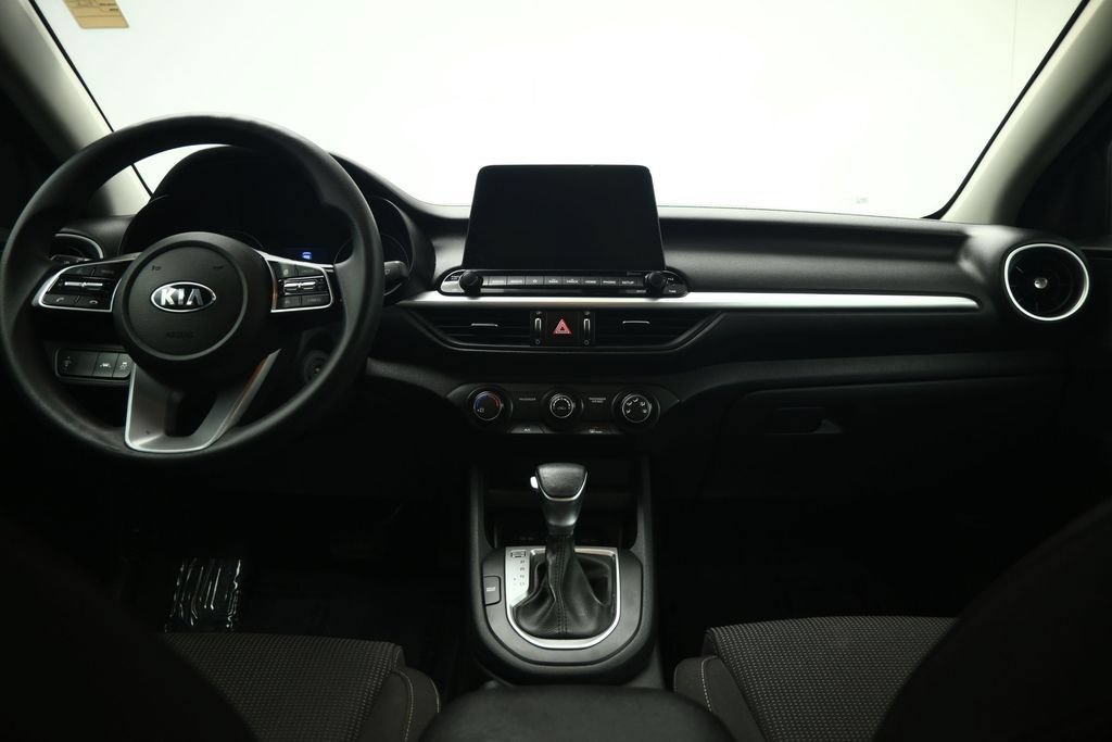Used 2020 Kia Forte LXS FWD image 38