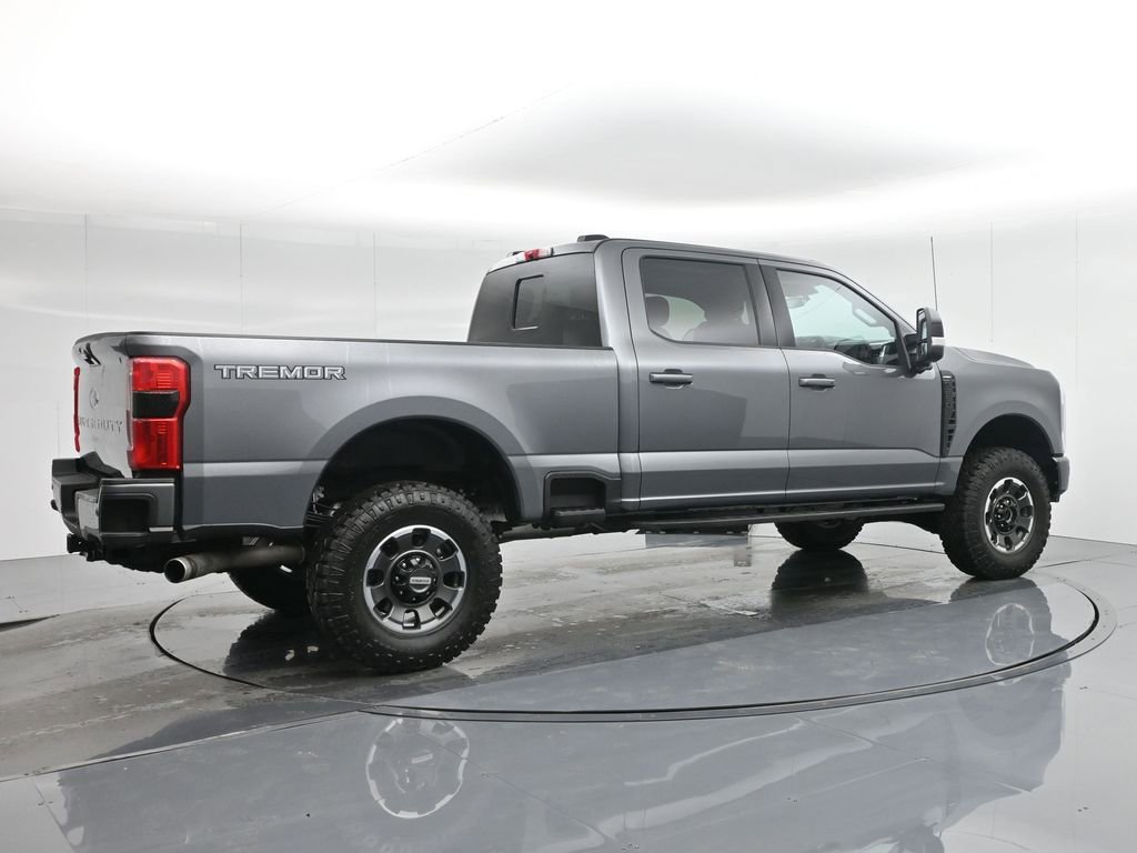 Used 2024 Ford F250 Lariat w/ Tremor Off-Road Package image 33