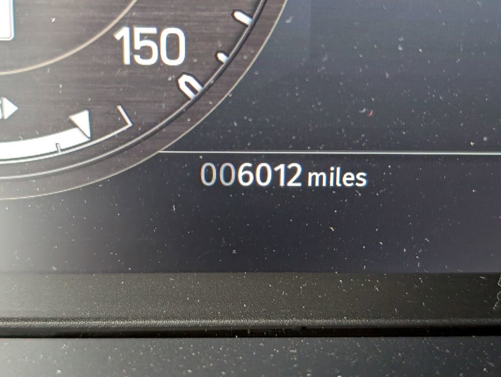 Used 2023 Land Rover Defender 90 V8 image 27