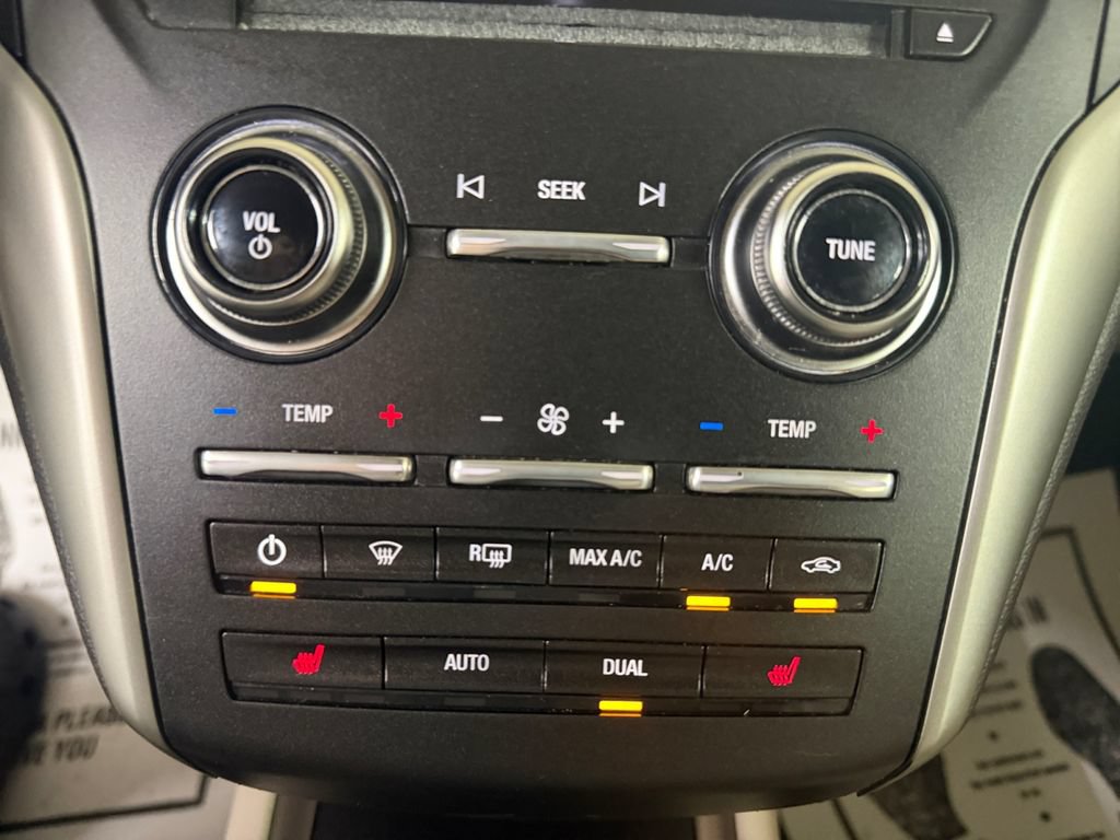 Used 2019 Lincoln MKC Select w/ Select Plus Package FWD image 11