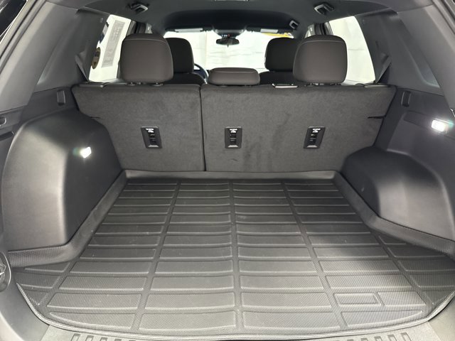 Used 2026 Chevrolet Equinox LT image 27