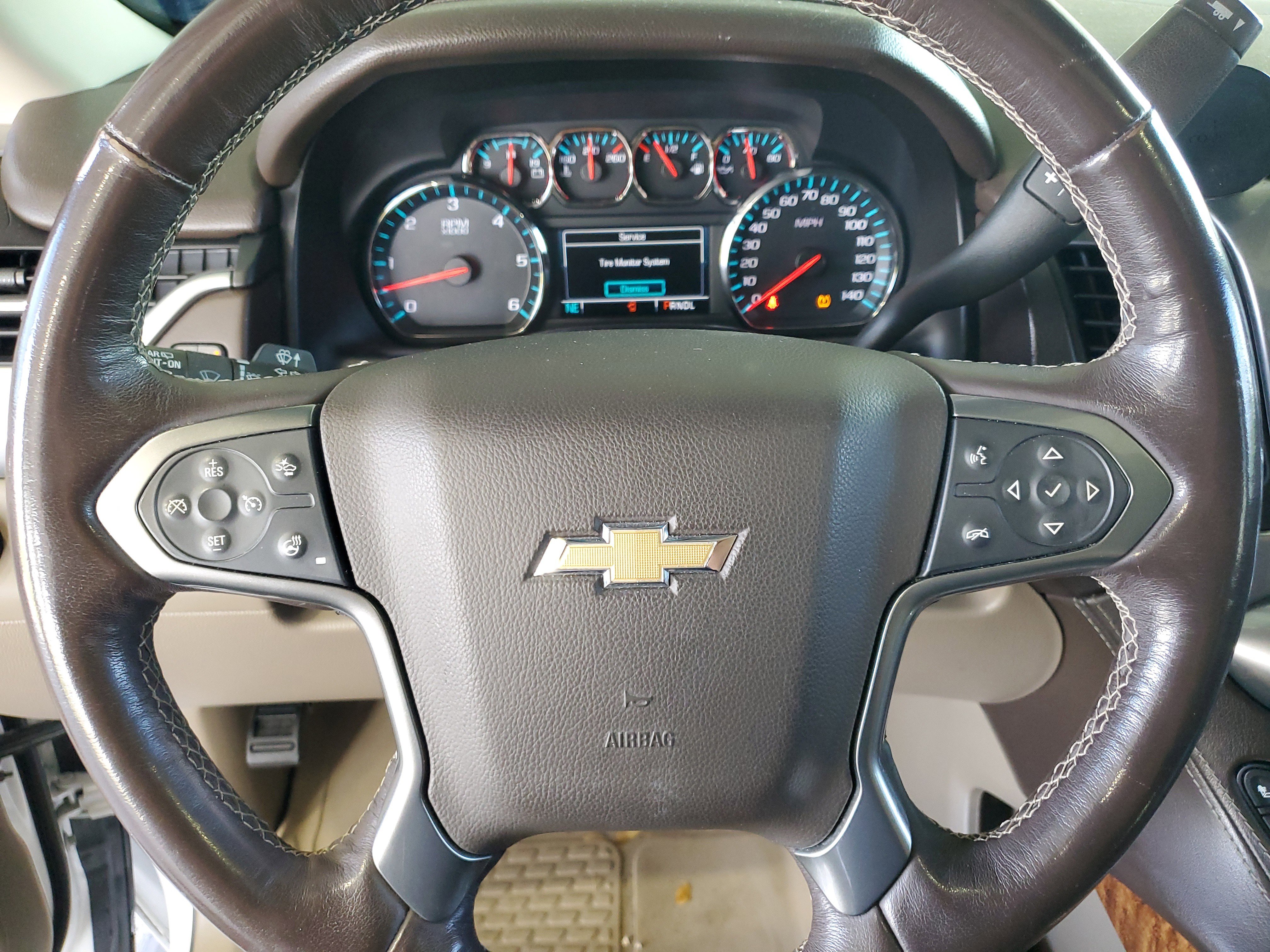 Used 2018 Chevrolet Suburban Premier RWD image 25