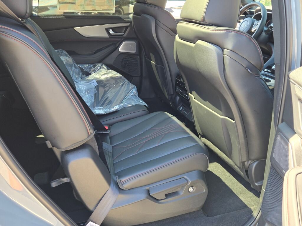 New 2026 Acura MDX A-Spec image 13