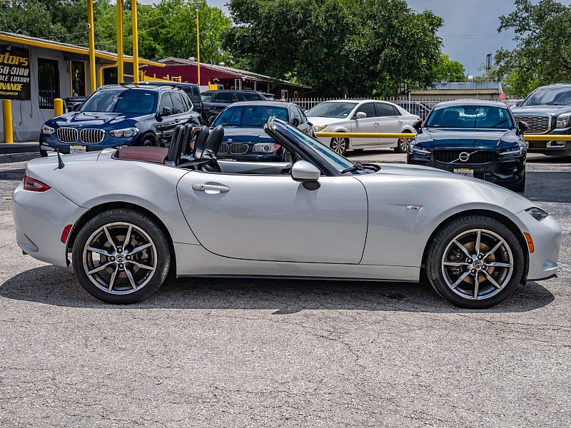 Used 2018 MAZDA MX-5 Miata Grand Touring RWD image 7