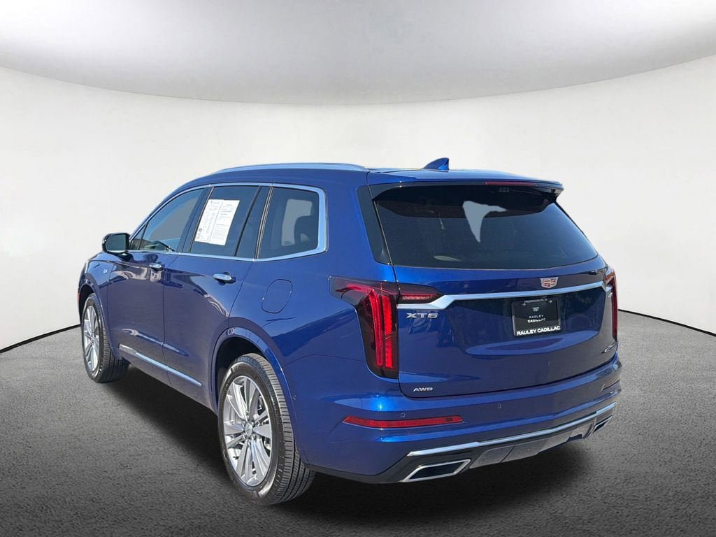 Certified 2024 Cadillac XT6 Premium Luxury w/ Technology Package AWD/4WD image 17