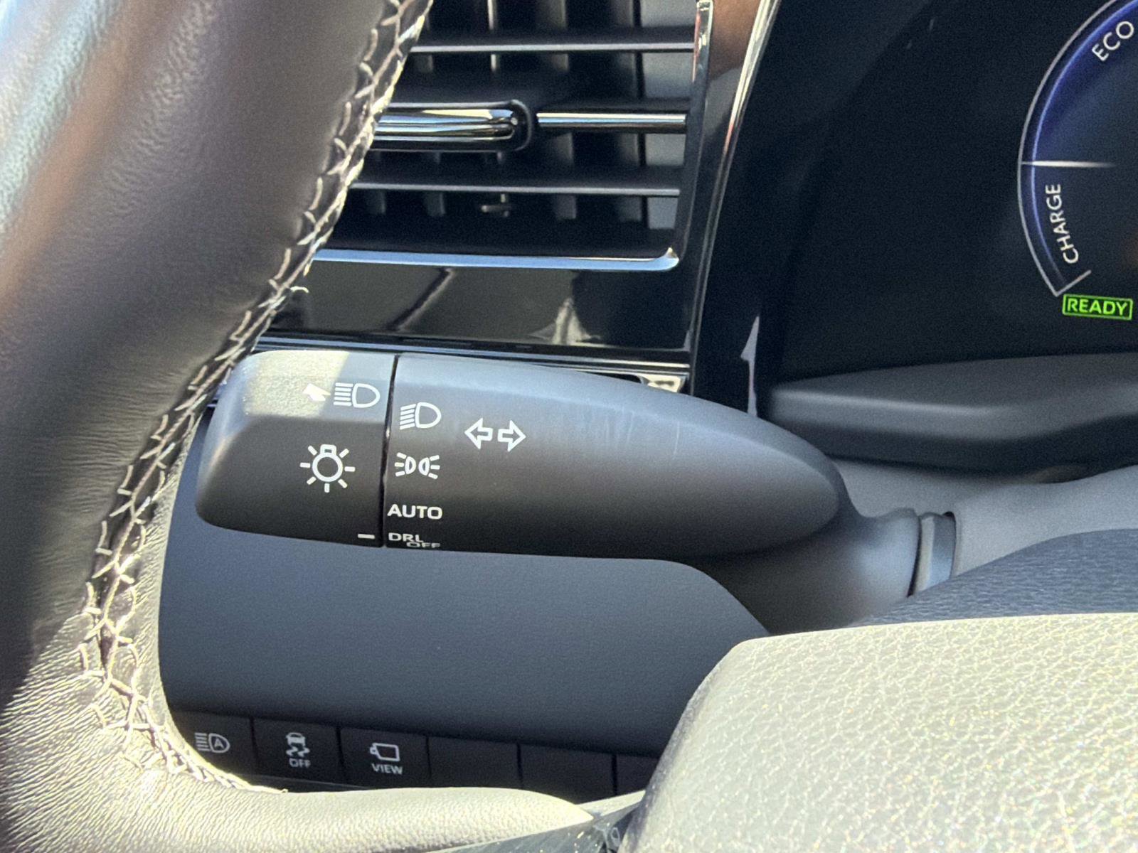 Used 2024 Toyota Mirai XLE Sedan RWD image 29