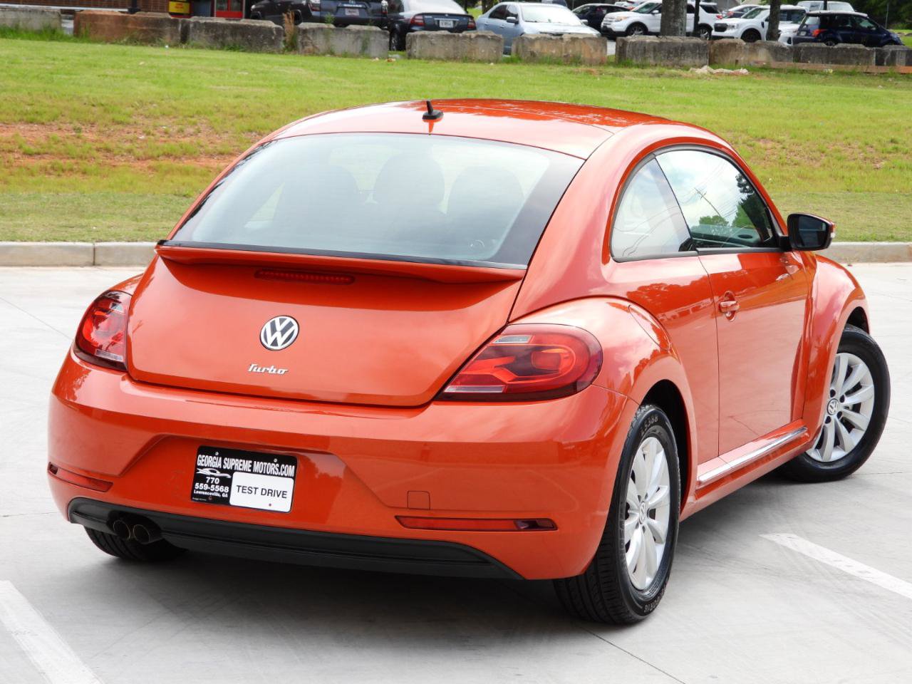 Used 2019 Volkswagen Beetle 2.0T SE FWD image 7