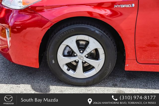 Used 2012 Toyota Prius Three w/ Preferred Accessory Pkg FWD image 11