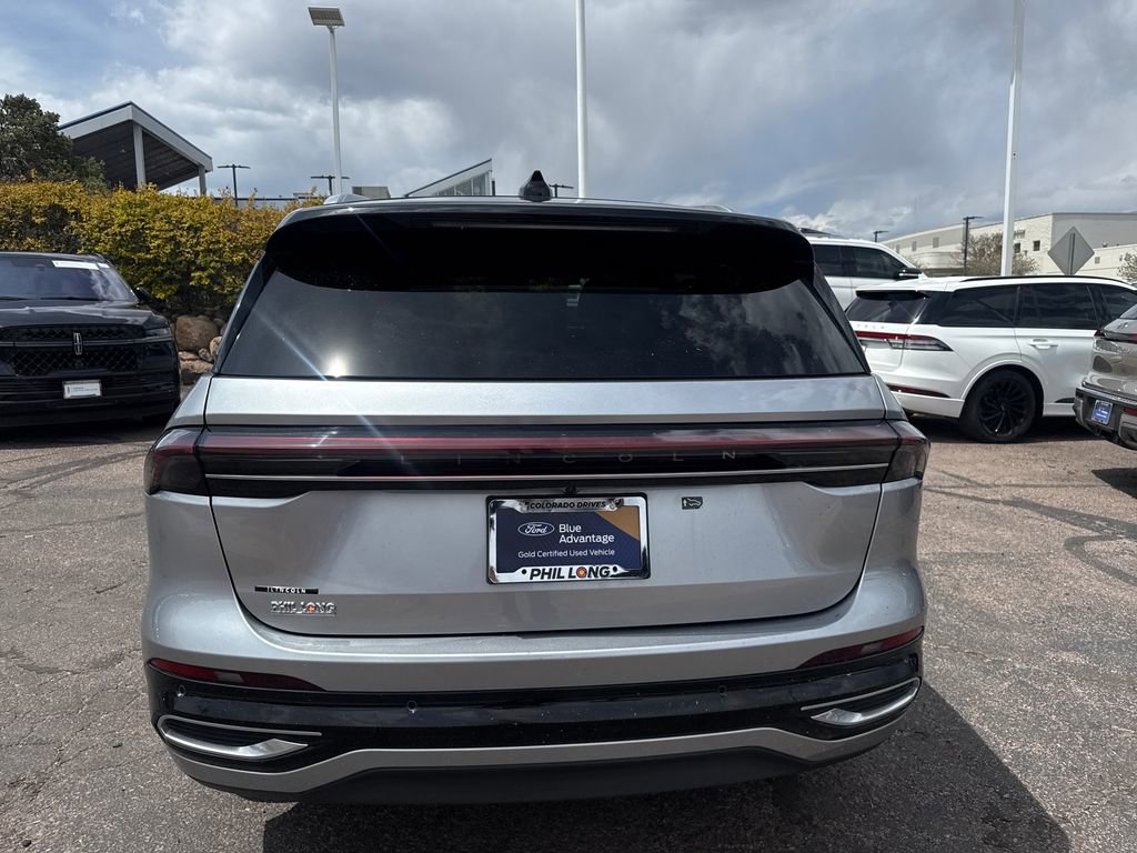 Used 2024 Lincoln Nautilus Reserve w/ Equipment Group 202A AWD/4WD image 6