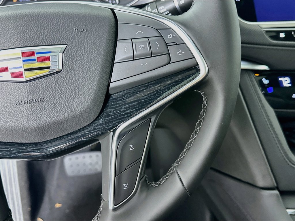 New 2026 Cadillac XT5 Premium Luxury w/ Driver Assist Package AWD/4WD image 13