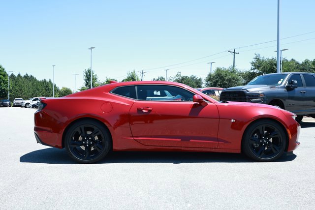 Used 2022 Chevrolet Camaro LT w/ RS Package RWD image 4