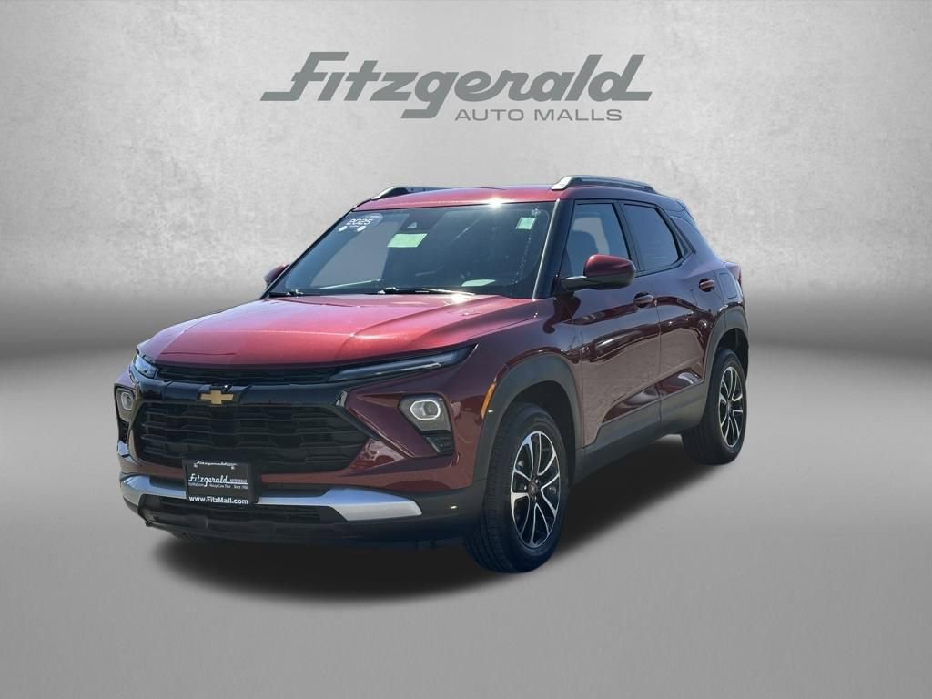 Certified 2025 Chevrolet TrailBlazer LT AWD/4WD image 2