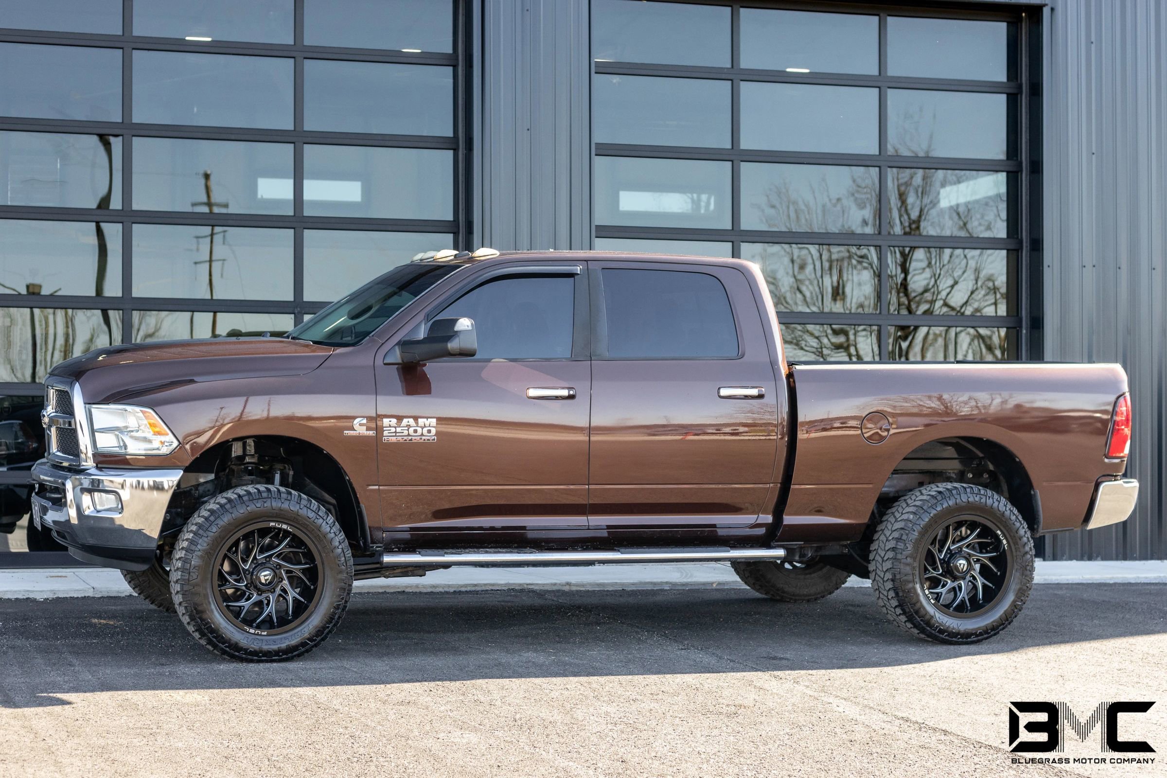 Used 2014 RAM 2500 SLT AWD/4WD image 3