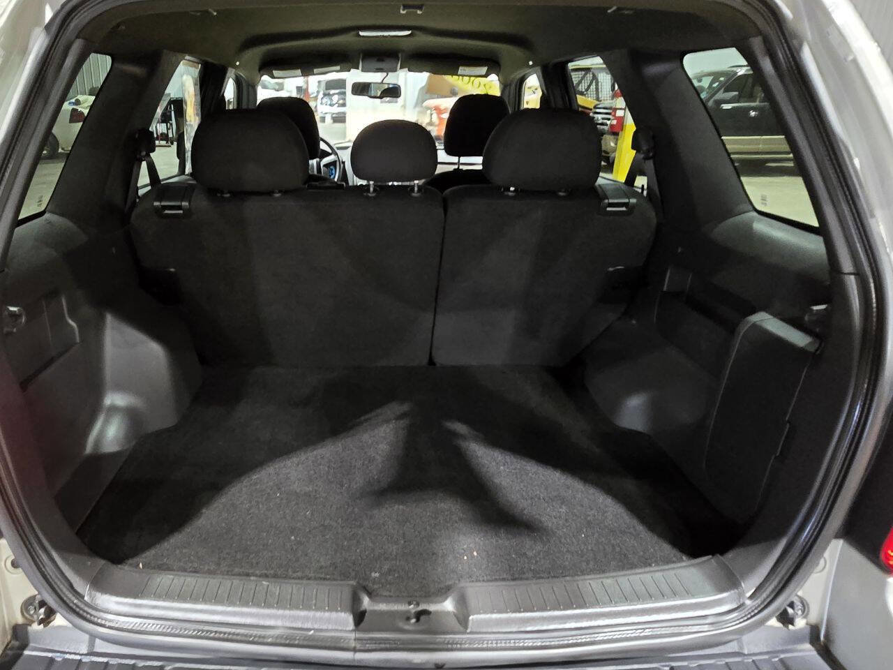 Used 2008 Ford Escape XLT image 30