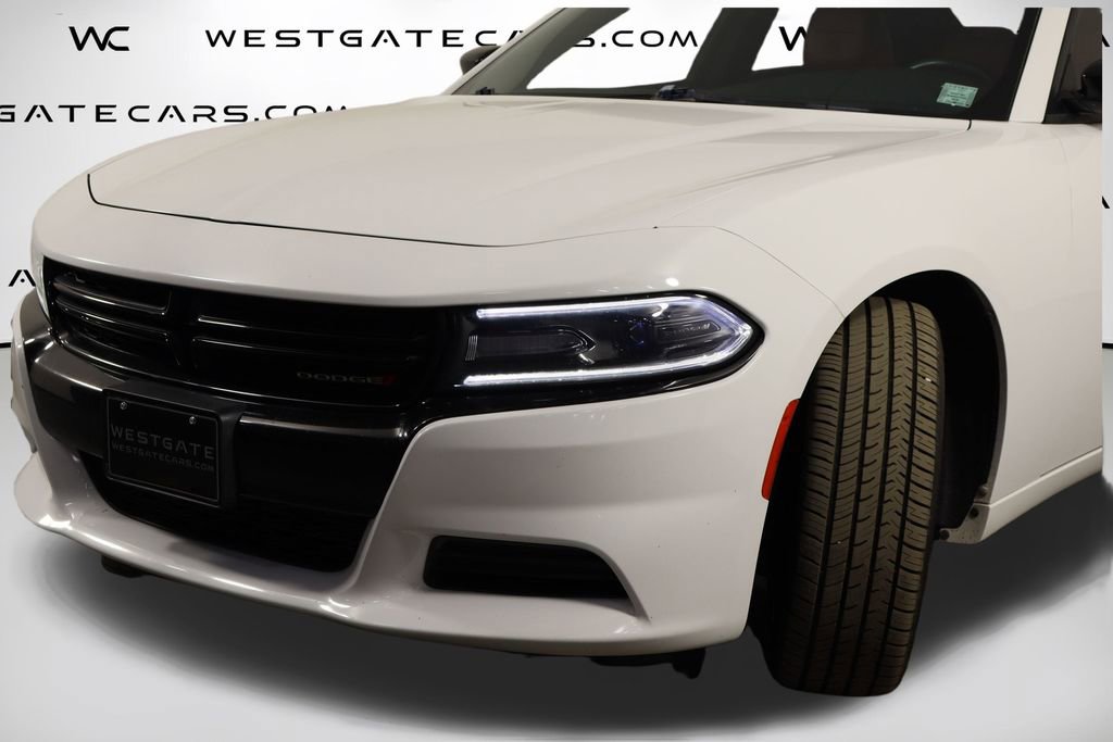 Used 2018 Dodge Charger SXT w/ Blacktop Package image 43