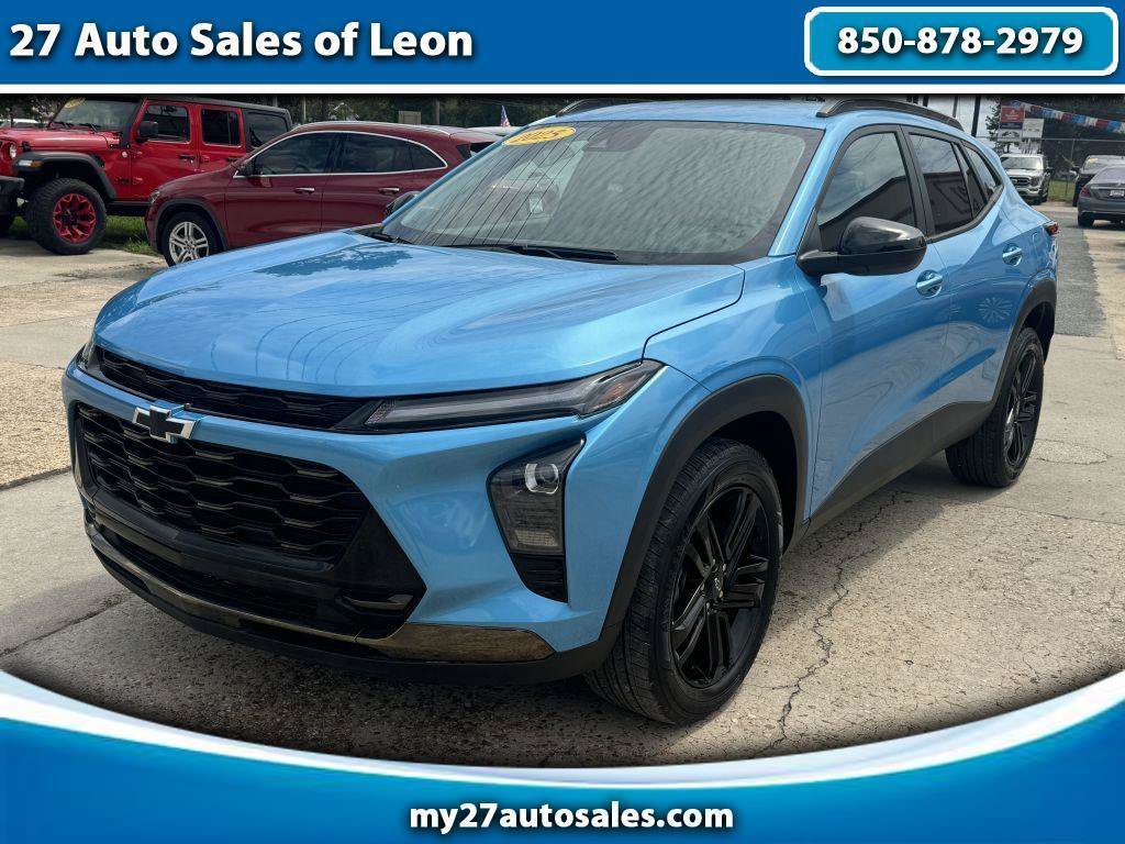 Used 2025 Chevrolet Trax ACTIV w/ Driver Confidence Package FWD image 1