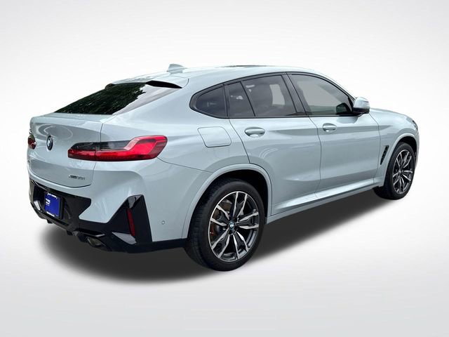 Used 2023 BMW X4 xDrive30i w/ M Sport Package AWD/4WD image 6